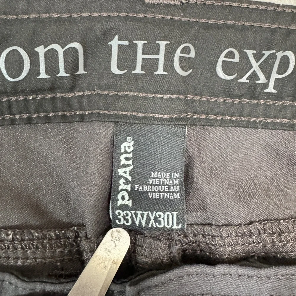Prana Zion Cargo Pants Mens 33x30 Gray Nylon Stretch Hiking Climbing Outdoor